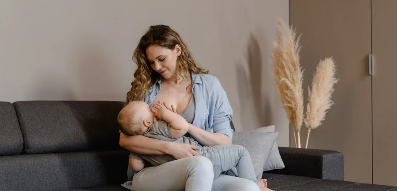 5 Myths about breastfeeding babies 1