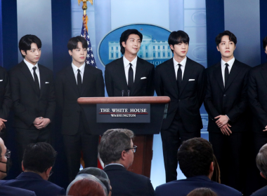 army-reaction-to-the-bts-visit-to-white-house-and-meeting-with-president-joe-biden