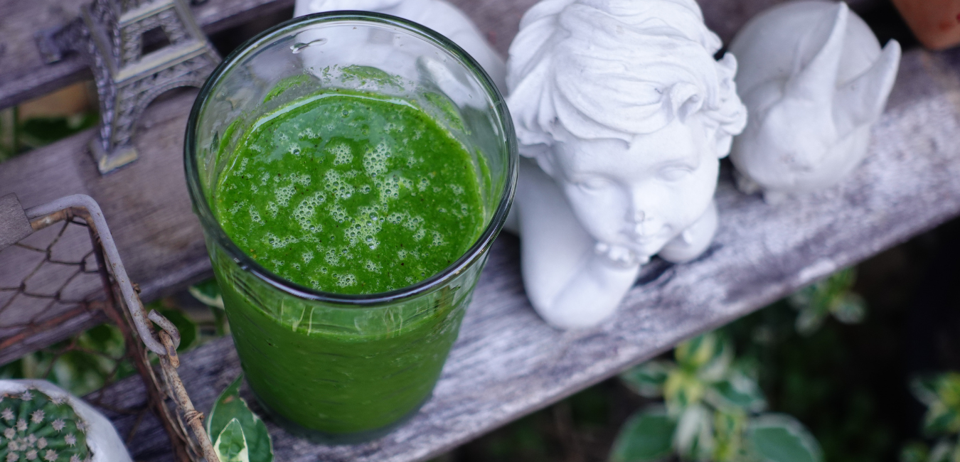 8-benefits-of-starting-your-day-with-green-smoothies