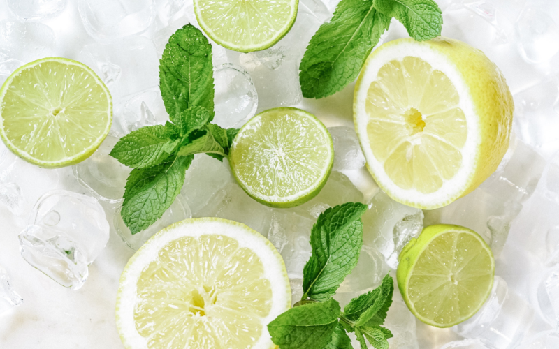 5-reasons-why-you-should-add-mint-to-fruit-infused-water