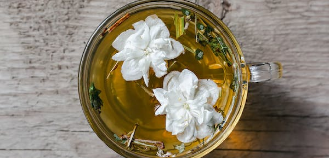 6 Reasons why you should drink jasmine tea 