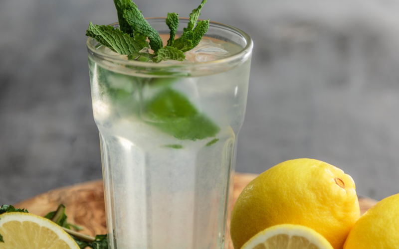 6 Side effects of drinking hot lemon water on an empty stomach 