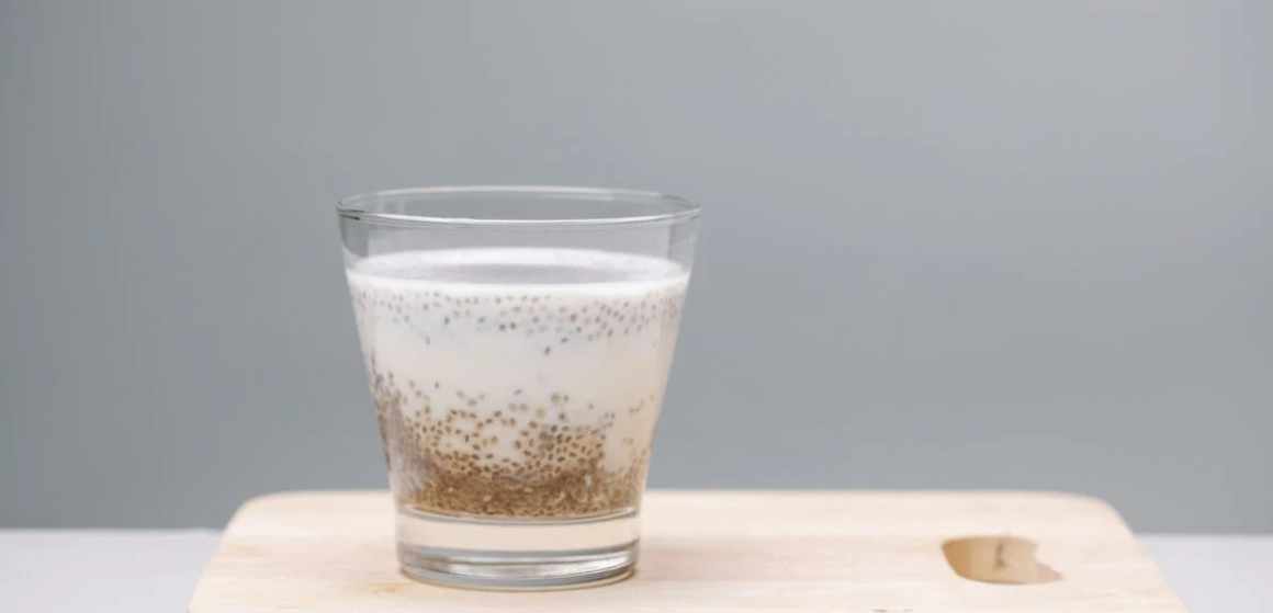 5 Benefits of drinking chia seeds water on an empty stomach