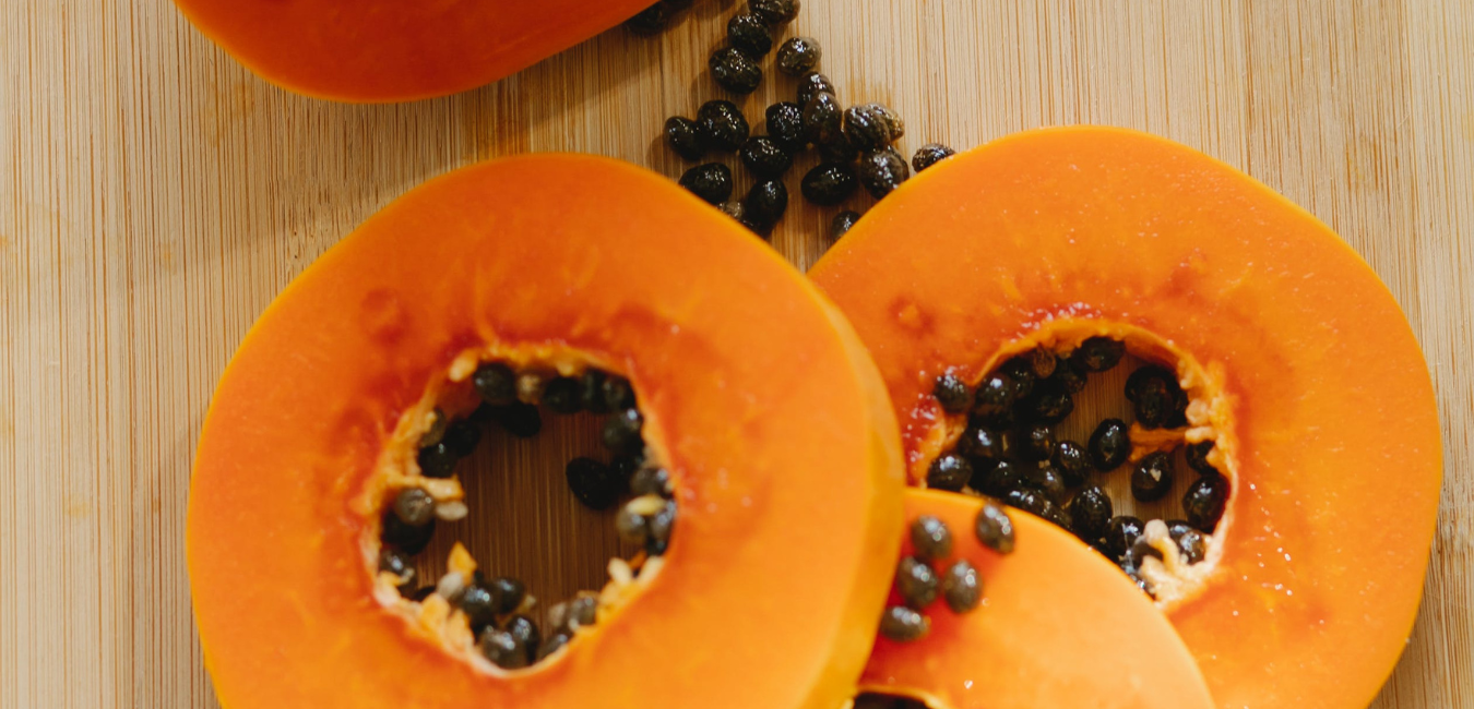 6 reasons you should start drinking papaya leaf juice
