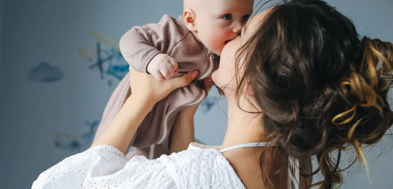 Benefits Of Skin-To-Skin Contact Between Mothers And Newborns.